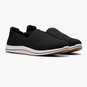 CLARKS cloudsteppers women’s slip ons Size 7